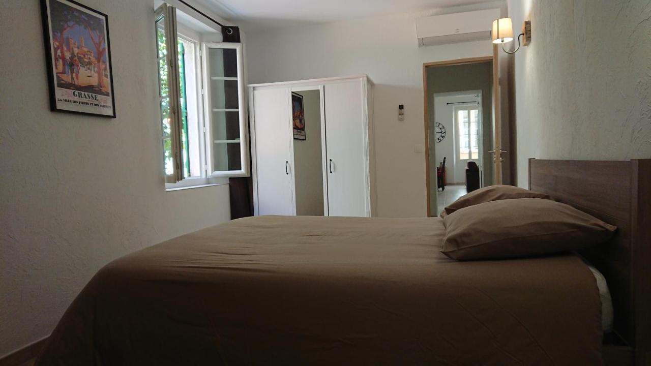Au 23 Apartment อองทีบส์ ภายนอก รูปภาพ